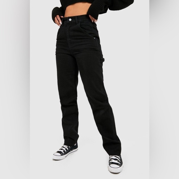 NWT BOOHOO Black Carpenter Jeans Straight Leg Size 4 - Picture 1 of 4
